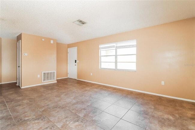 Photo - 11082 Lightwood St