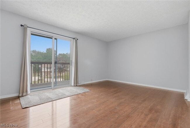 Photo - 1326 Aarons Way Unit 27D