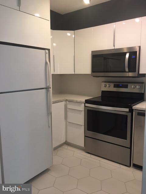 2111 Wisconsin Ave NW Unit 101