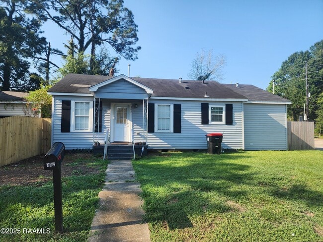 Building Photo - 302 Randolph Dr Rental