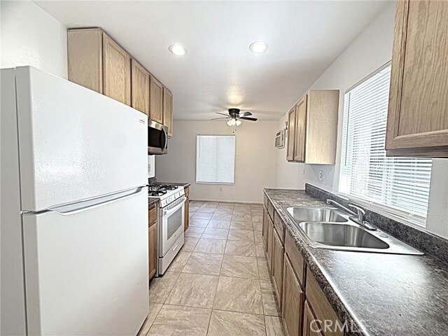 Photo - 302 E Blueridge Ave