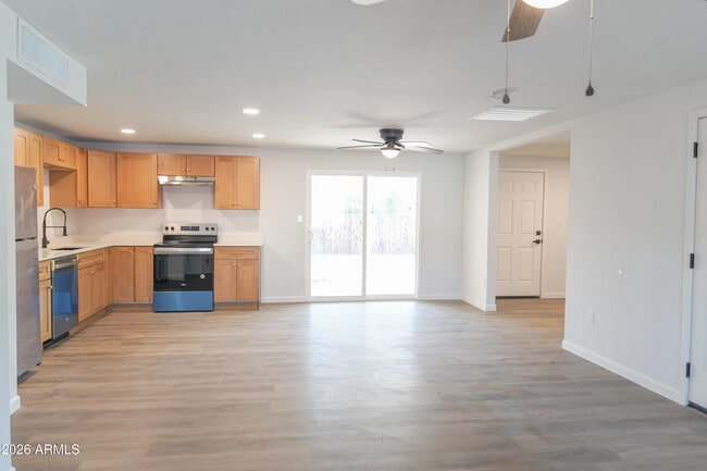 Photo - 1808 N 66th Ave