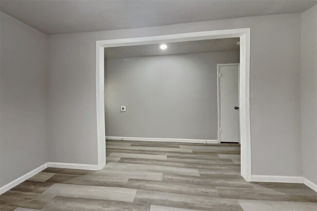Photo - 1618 Live Oak Hollow St
