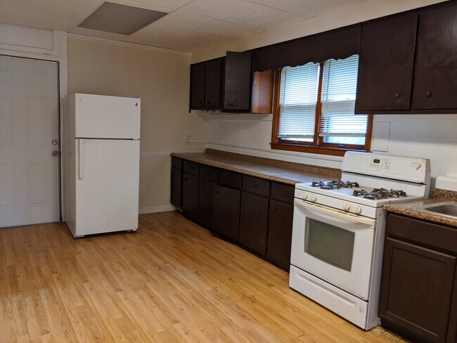 Photo - 10655 S Hoxie Ave Unit 2