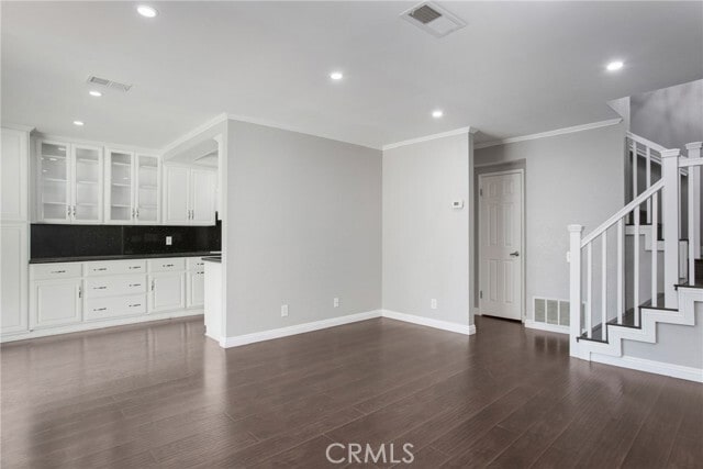 Building Photo - 6443 Shady Lawn Dr Unit 3 Rental