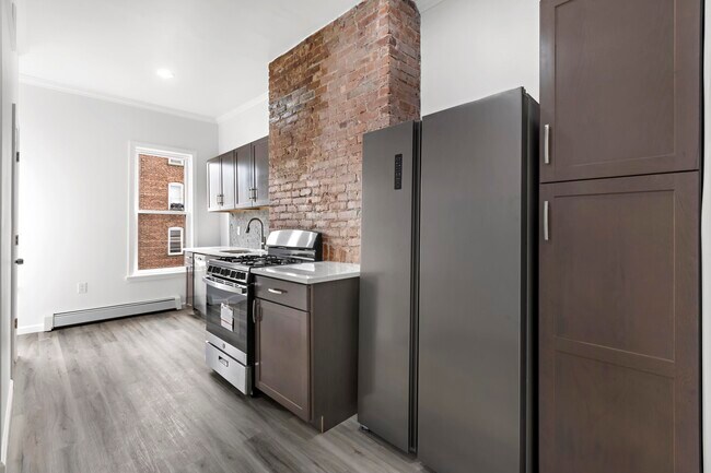 Photo - 20 St Pauls Ave Unit 3R