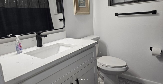 Photo - 10950 Fernando St