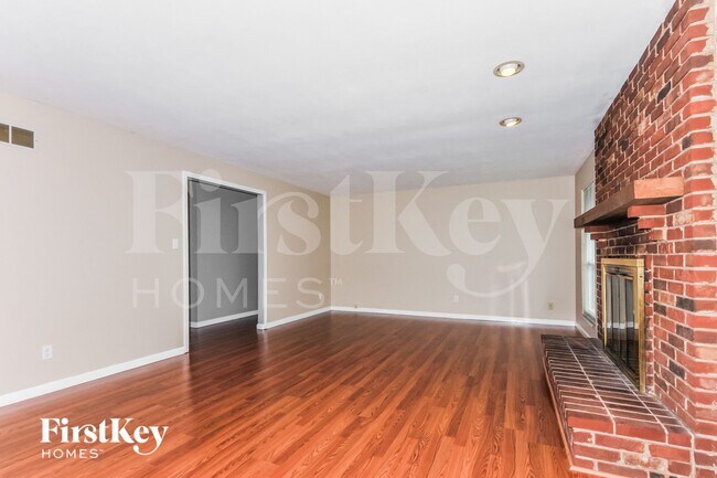 Photo - 4446 Skyridge Dr
