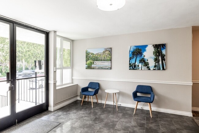 Photo - 311 South Doheny Drive