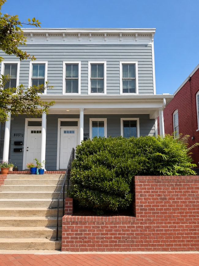 Building Photo - 805 N 23rd St Unit #2
