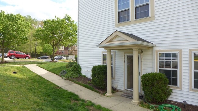 Building Photo - 2 Bed/2 Bath Condo in Crofton for Rent!