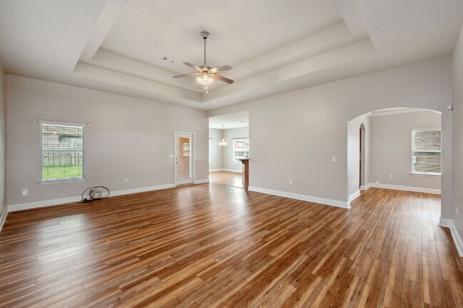 Photo - Crestview: 4 Bedrooms in Liberty Oaks