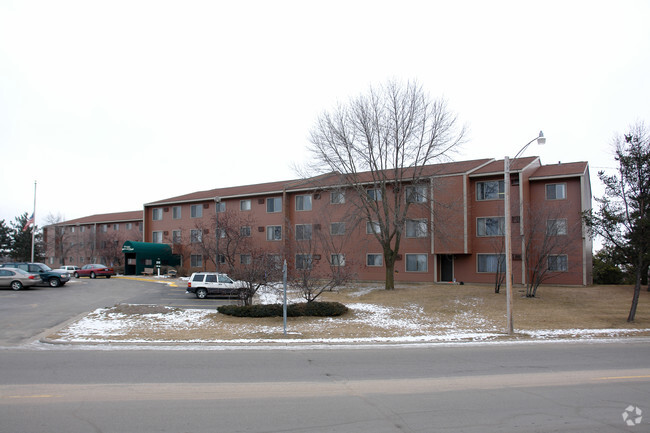 Building Photo - Mississippi Terrace Rental