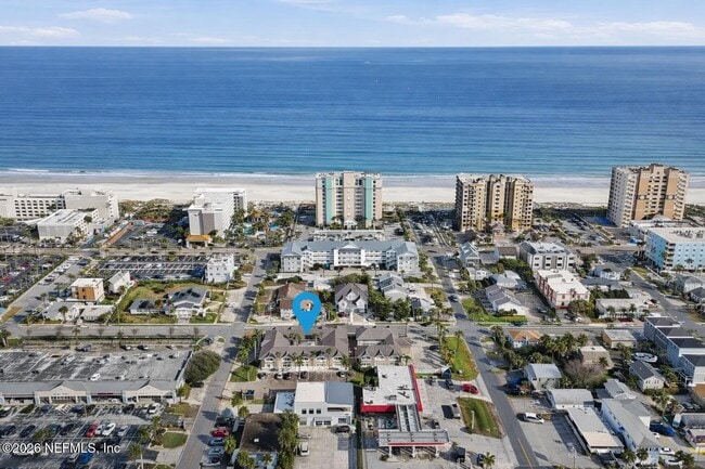 Building Photo - 222 14th Ave N Unit 106