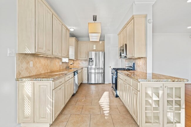 Photo - 4034 Harwood Dr