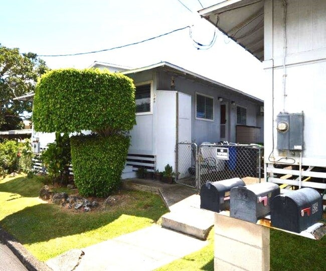 Cottage (Duplex) 2 bed in Upper Liliha - Cottage (Duplex) 2 bed in Upper Liliha House