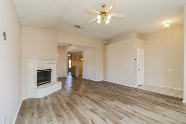 Photo - 6101 Summerfield Dr