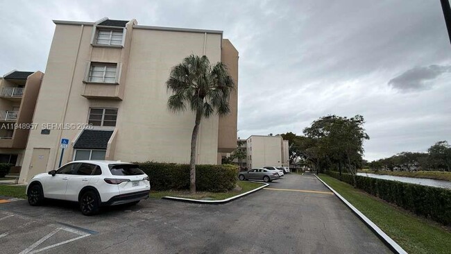 Photo - 7725 SW 86th St Unit A1-320