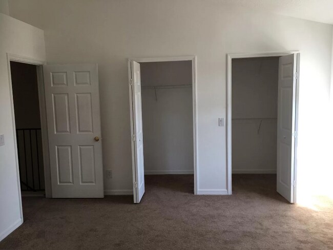 Photo - 1124 N Fairway Dr