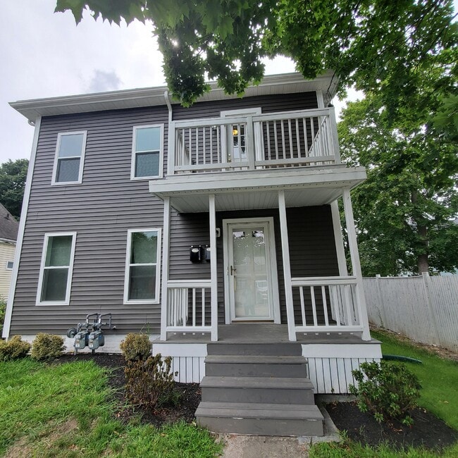 private balcony - 55 S Leyden St Unit 2