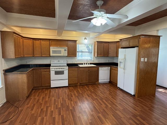 Photo - 1272 McNeil St