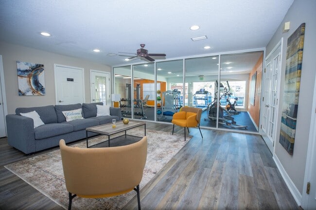 Oakview Landing Apartments