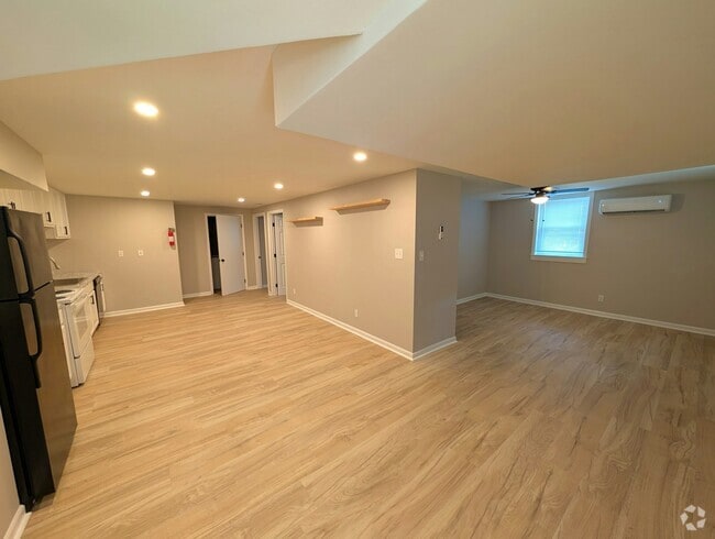 Building Photo - 538 Green St Unit 544 Rental
