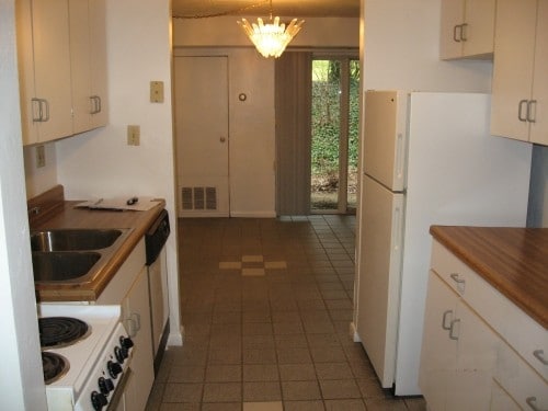 Kitchen (1 Bedroom Unit) - The Bristol