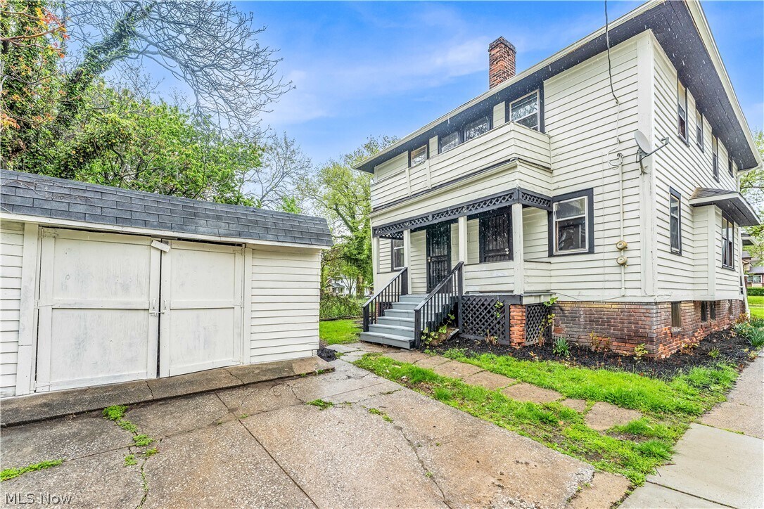 Photo - 1144 E 145th St Unit 1/Right