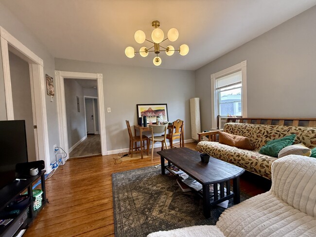 Photo - 17 Amy St Unit 3F