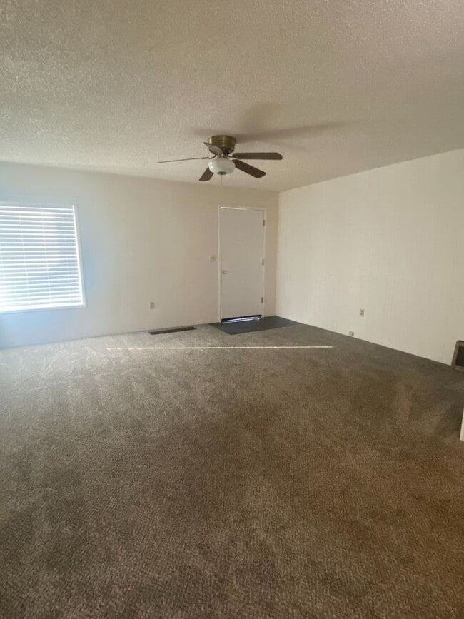 Photo - 1012 Pleasant Ave