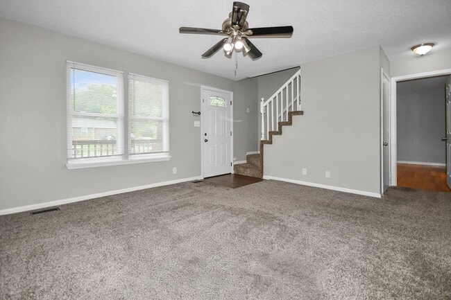 Photo - Pet Friendly Four Bedroom with Basement!