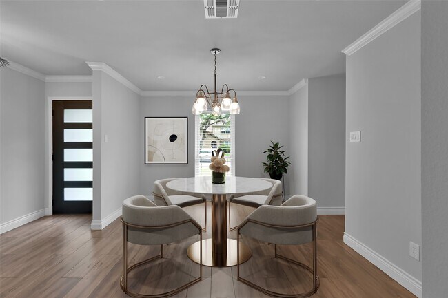 Photo - 2806 Triway Ln