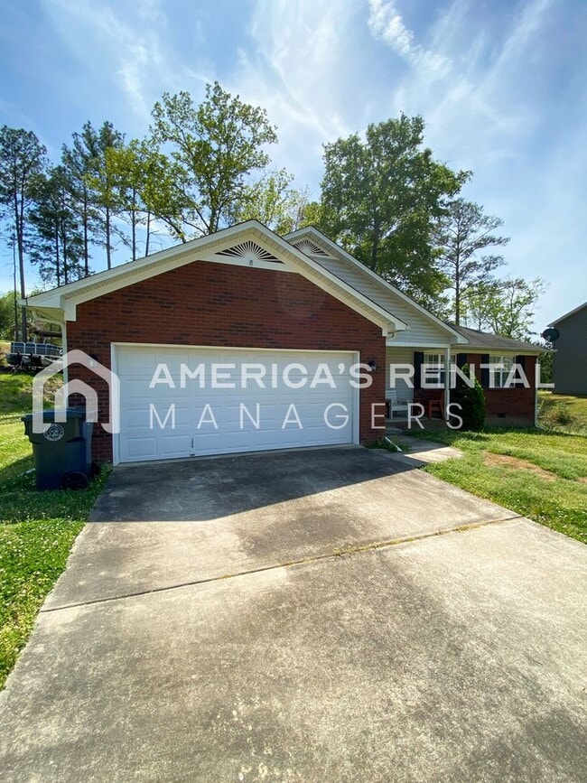 Photo - MOVE IN SPECIAL!!! - Home for rent in Lincoln!!! Available NOW!!! - Sign a lease by 5/15/26 to re...