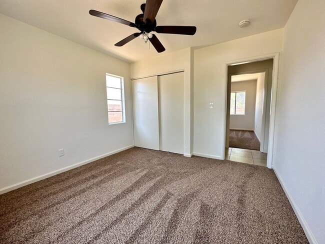 Building Photo - 3BD/2BA House - Hemet, CA