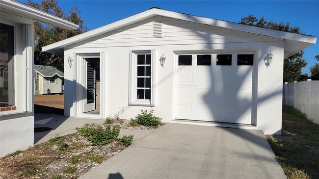 Photo - 5847 Venisota Rd