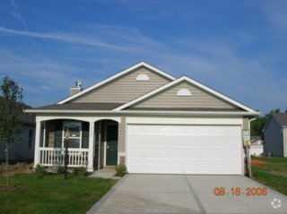 Building Photo - Noblesville - 4 bedroom home