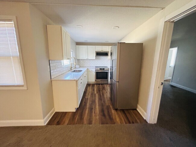 Photo - 1700 W University St Unidad 5