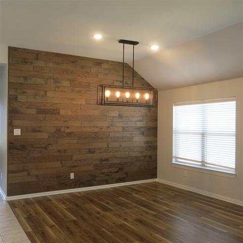 Photo - 2811 Willow Ln