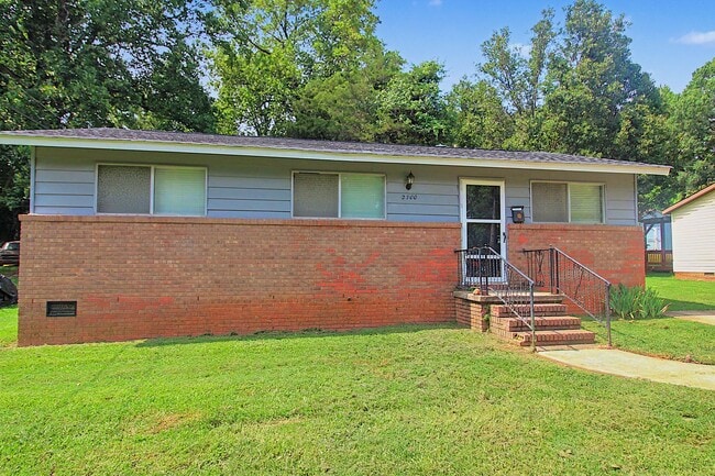 Photo - 2700 Thornton Rd