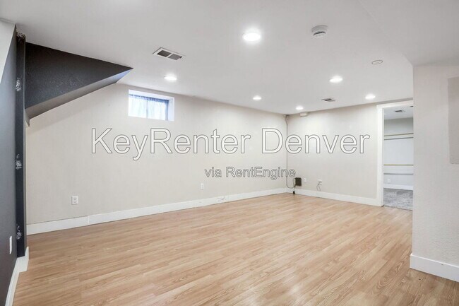Photo - 1564 Tamarac St