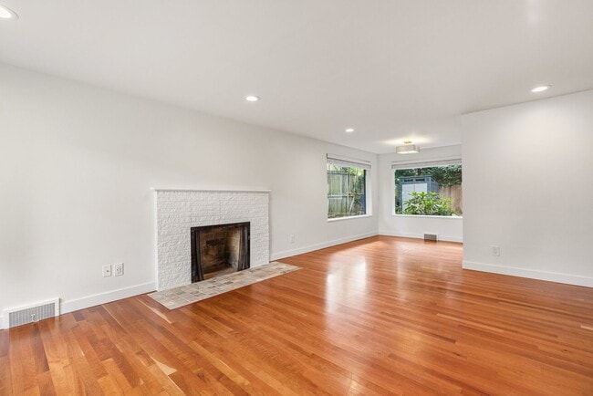 Photo - 3 bedroom 1.75 bath House