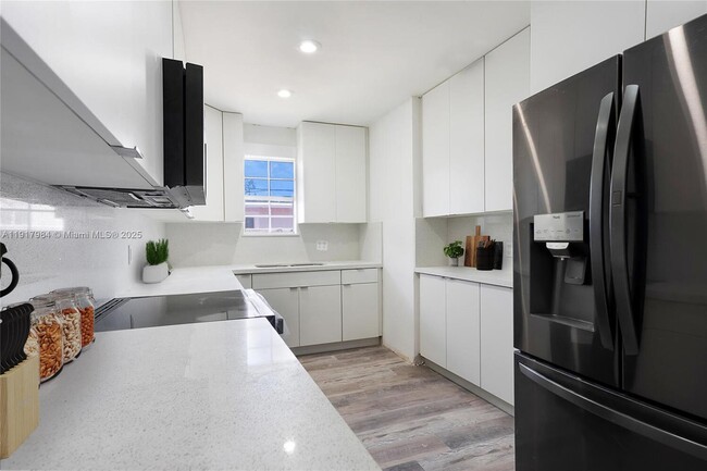 Photo - 3120 SW 37th Ave