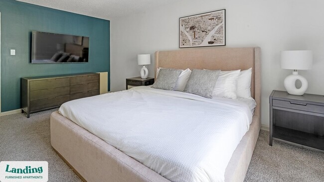 Photo - 6220 Springhill Dr Unidad 9300-204