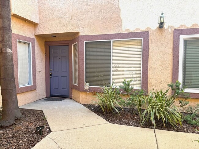 Photo - Beautifully Upgraded 2 Bed / 2.5 Bath Townhome in Tristan Community – Rancho San Diego