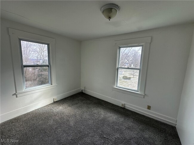 Photo - 696 Gaylord Ave