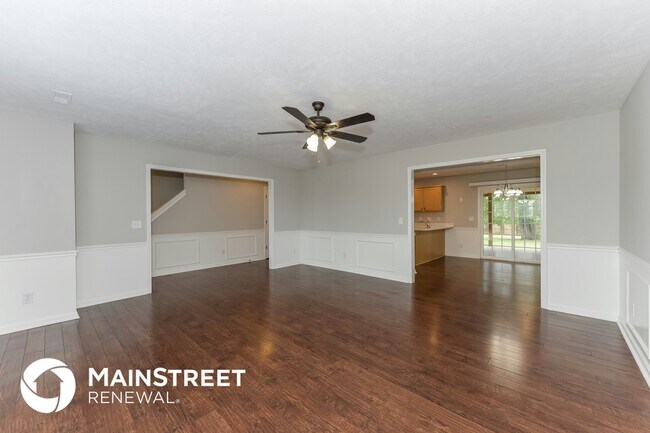 Photo - 2010 Pearson Ln