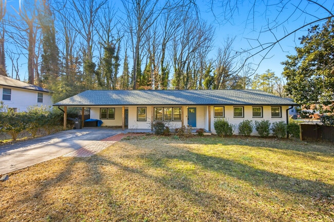 Building Photo - 2717 S Clark Dr