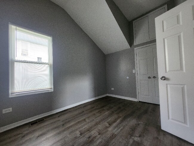 Photo - 5906 S La Salle St Unidad 1