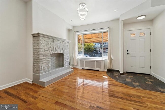 Photo - 3052 Aramingo Ave